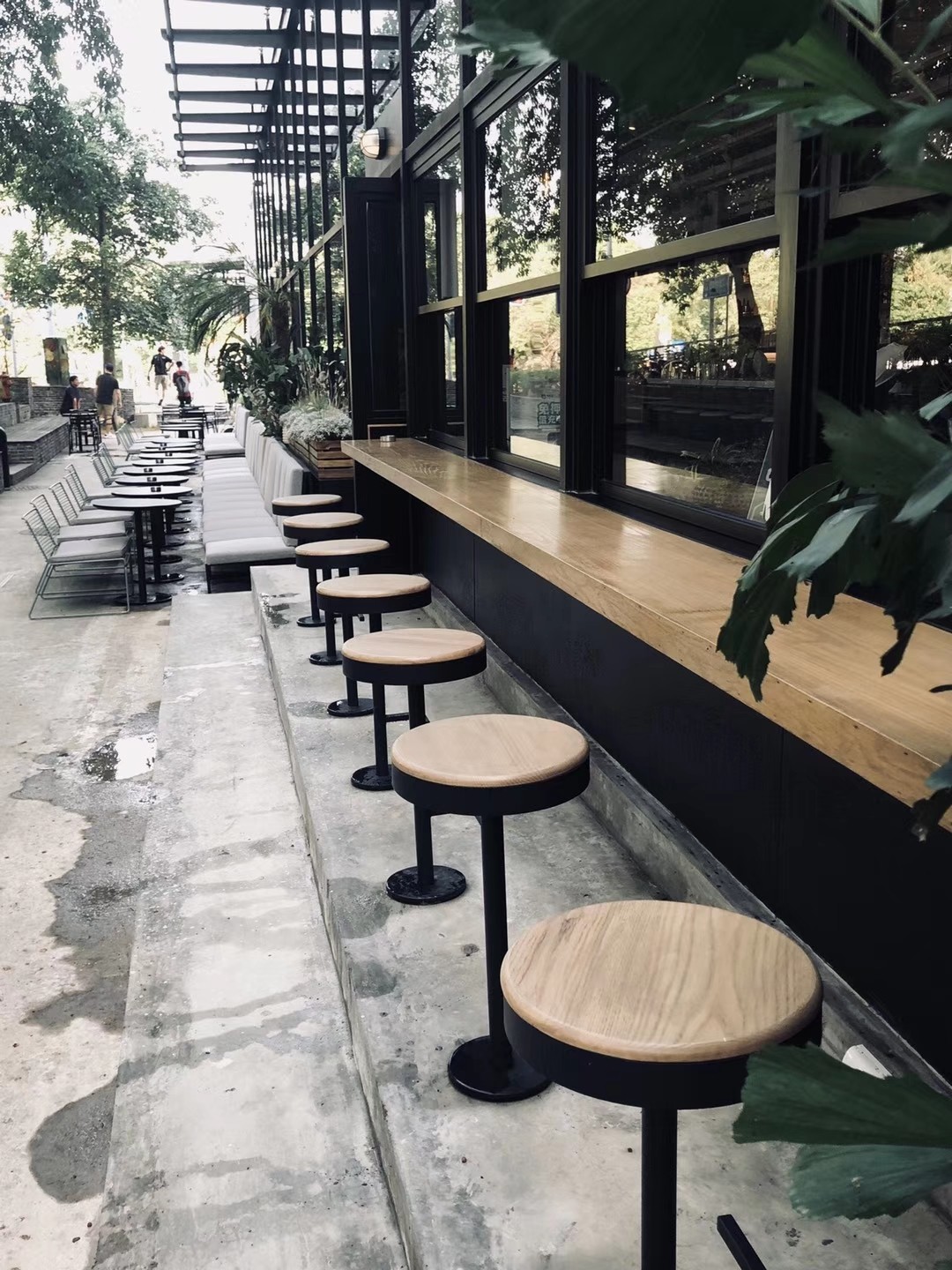 意外走红的"gaga Garden" | 旧桌布局新风貌-2