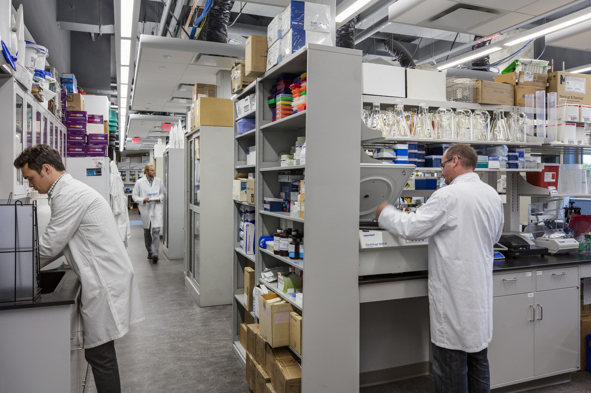 北达科他大学医学院+健康科学学院-34