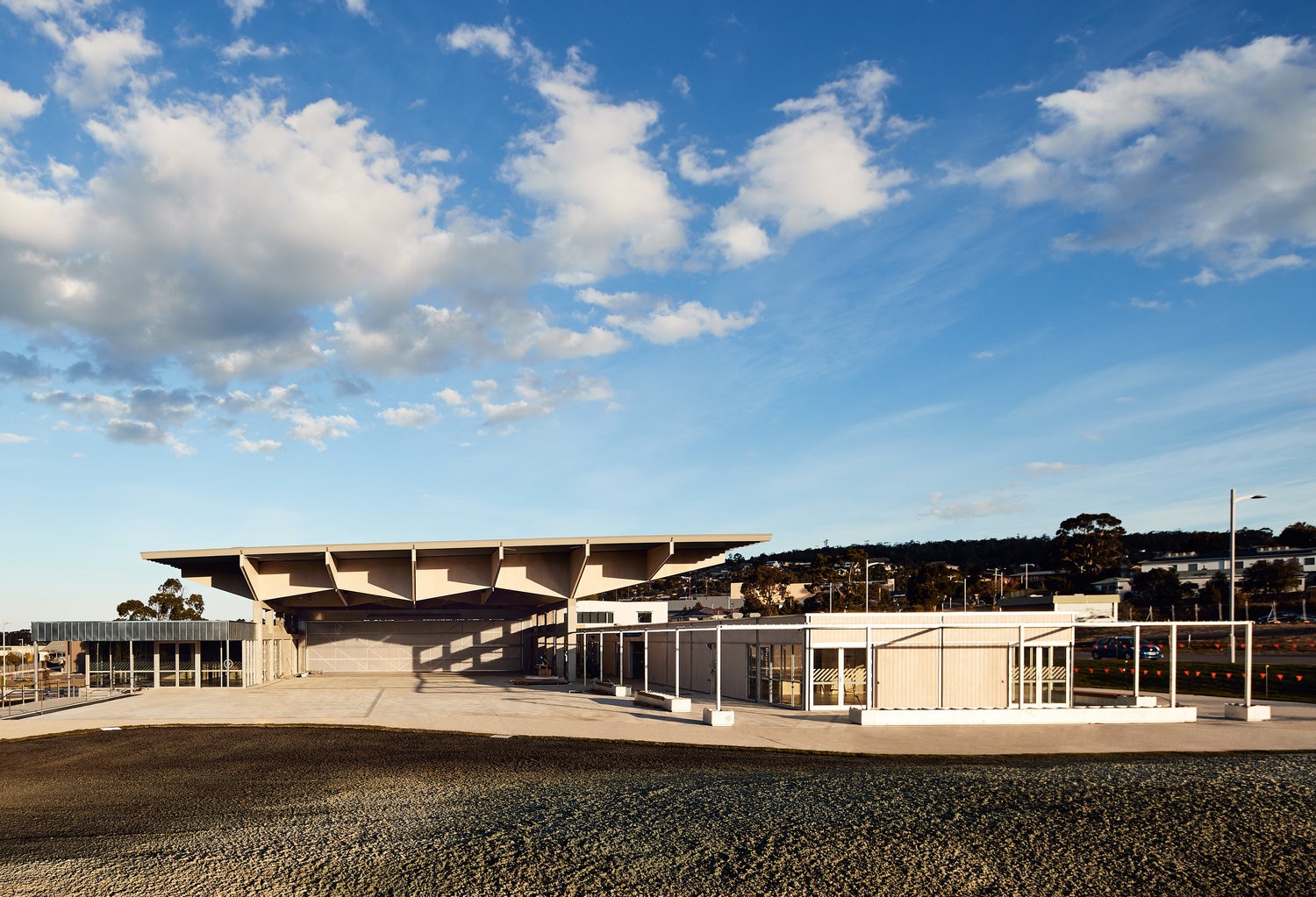 March Studio设计工作室，KINGBOROUGH 社区中心-3