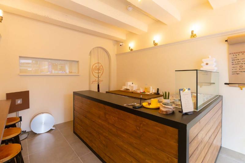 首尔 11 坪冰淇淋店设计-7