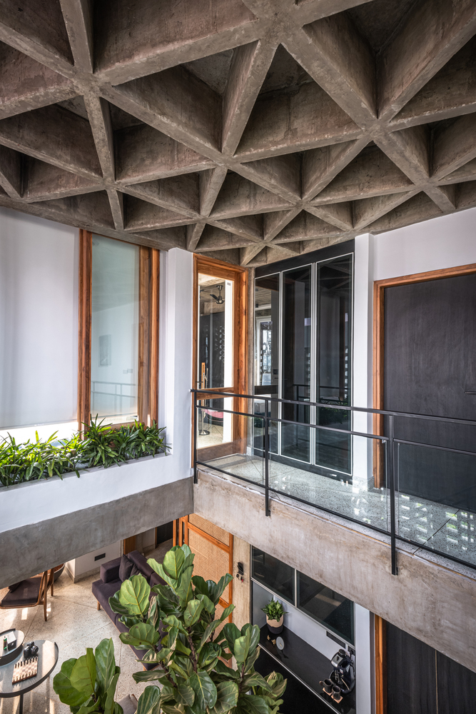 双家庭住宅的通透设计-28