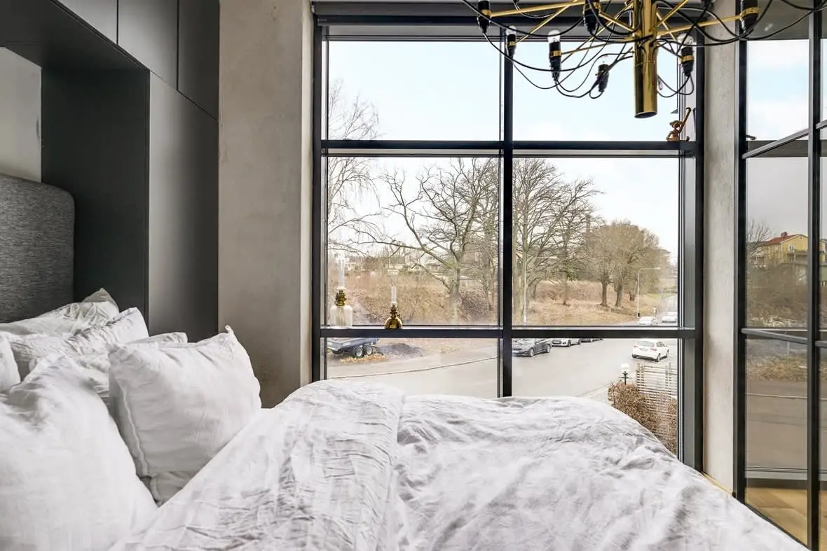 瑞典 33m²精致一居，现代功能之选-9