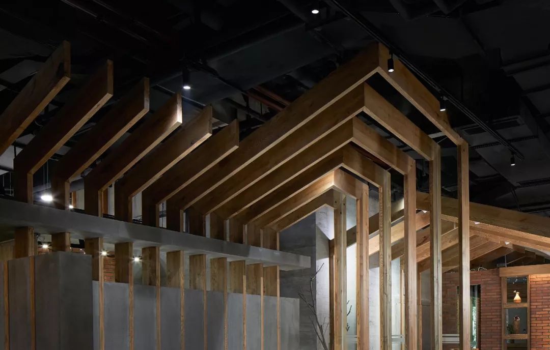 园里火锅餐厅（府城大道）丨China-34