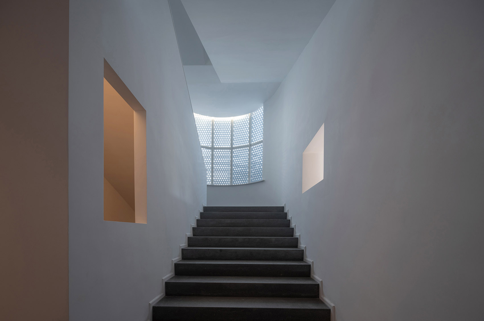 回头潮堤岸上的建筑丨中国浙江丨森上设计-41