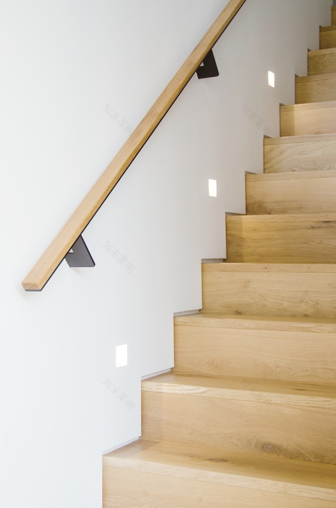 伦敦北部惊艳扩建 | 木火、玻璃与石灰石的和谐共融-49