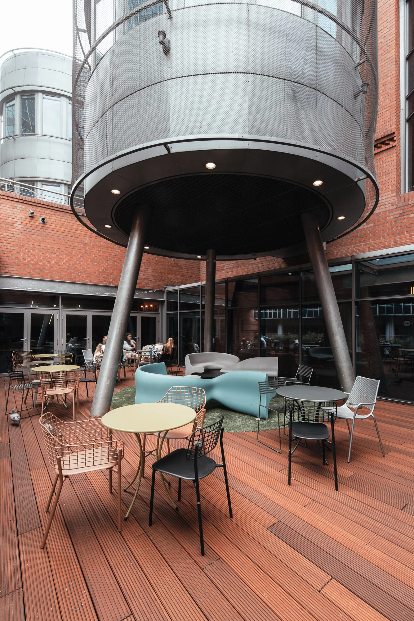 波兰 Stary Browar 购物中心现代厨房风格美食广场-36