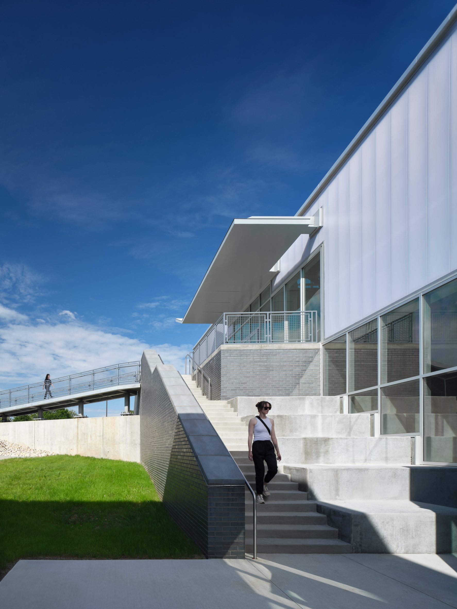 福利亚先进技术与创新中心（Foglia CATI）丨美国丨罗斯·巴尼建筑师事务所（Ross Barney Architects）-7