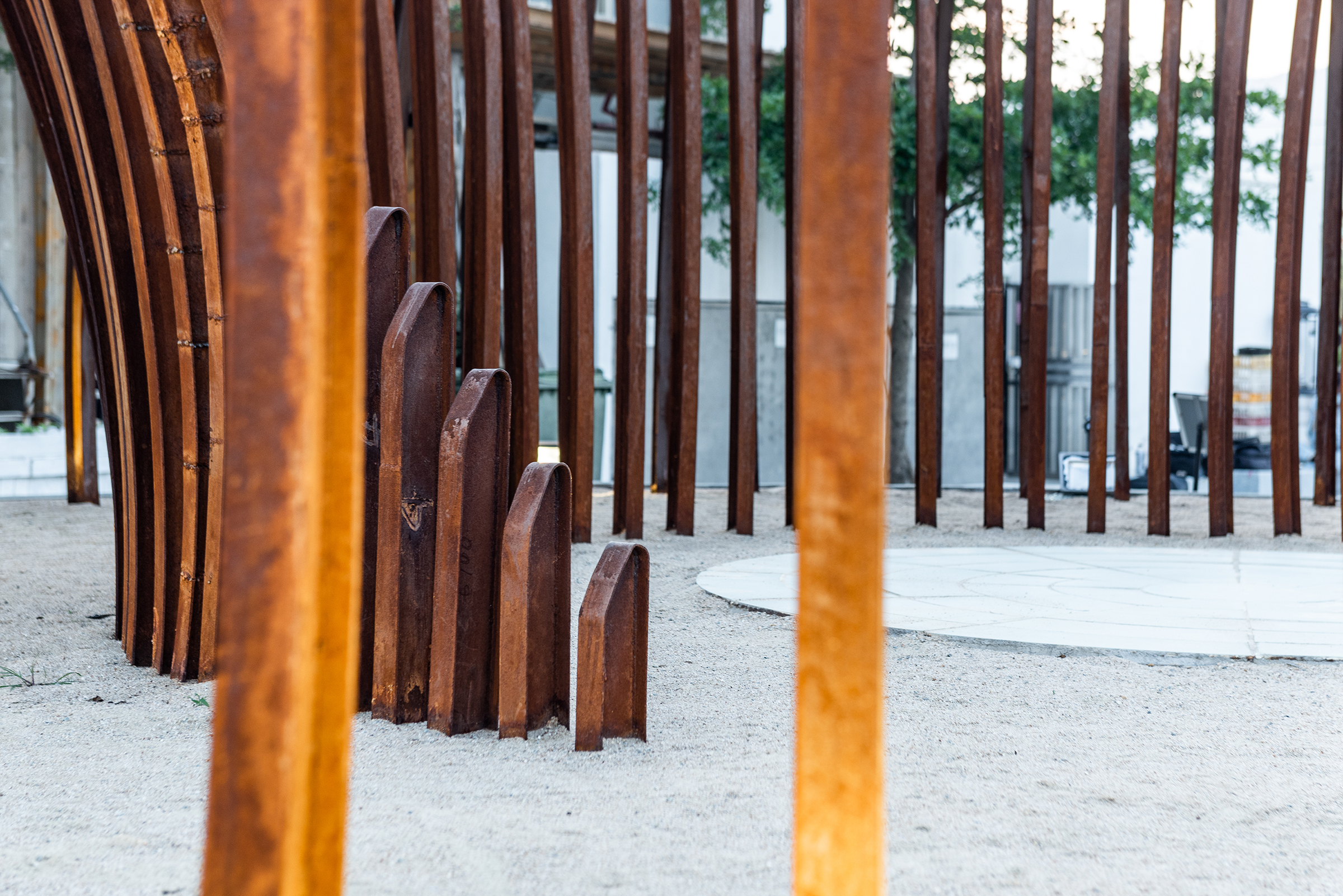 深圳大鹏新区“海之韵”装置——耐候钢打造的海洋主题互动空间-21