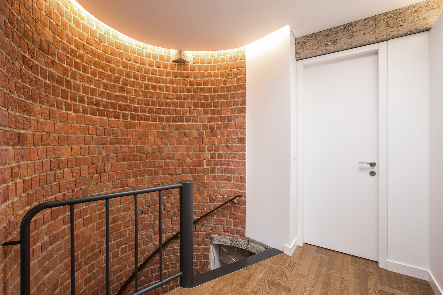 比利时布鲁塞尔 Brickwall 排屋翻新-35