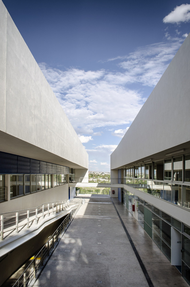 Dae Student Building  Arkylab + Mauricio Ruiz-37