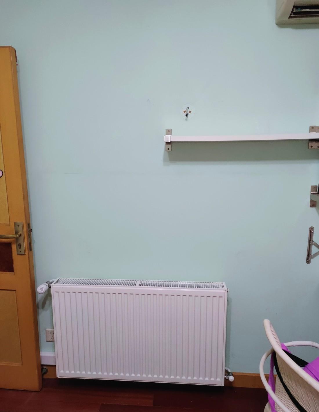 
上海闵行区古美西路平阳绿家园明装暖气片 -0