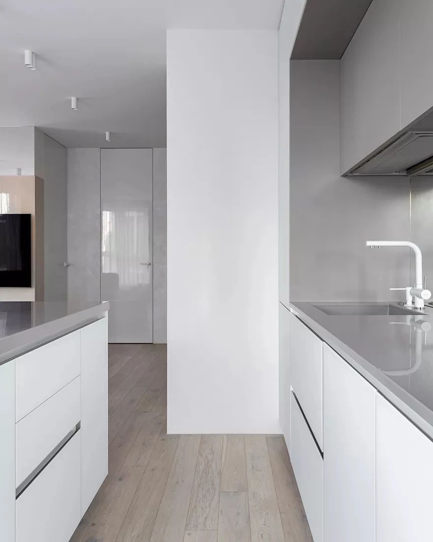 四口之家简约空间设计丨Quality Buro Interiors-15