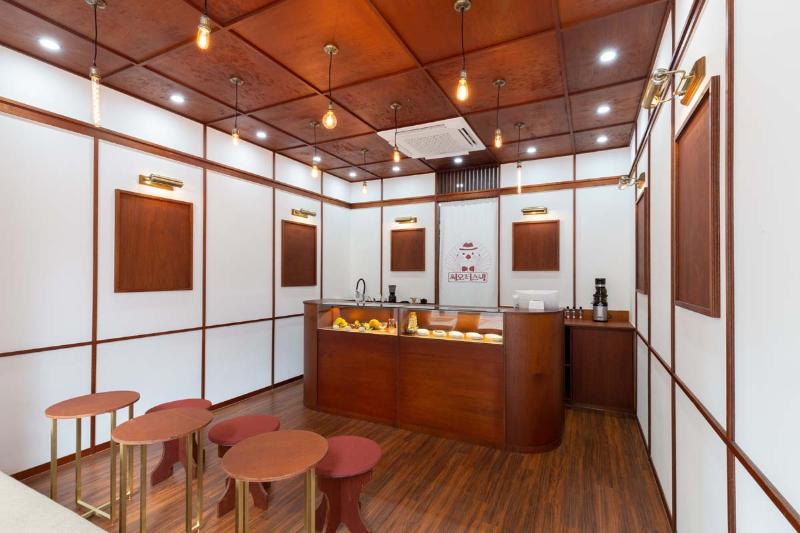 温馨 8 坪甜品店，展现小空间大魅力-3