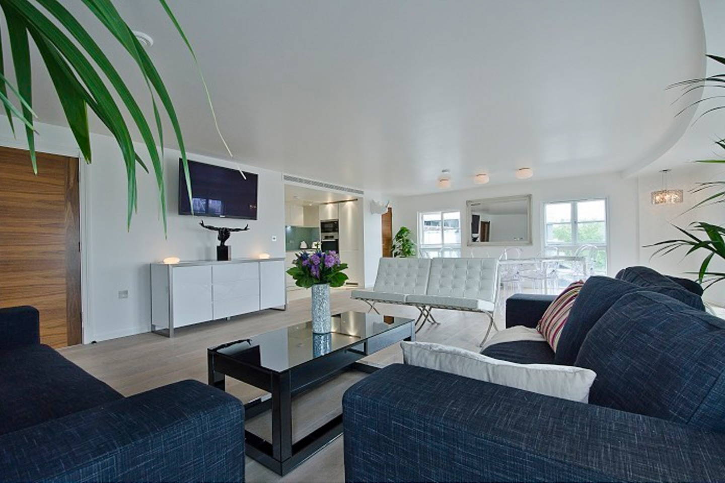 伦敦威斯敏斯特河畔豪华顶层公寓室内设计丨英国伦敦-40