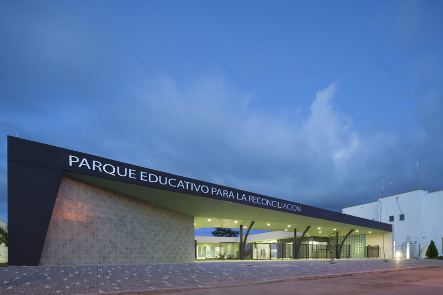 教育公园 · 连接过去与未来的“虚无与阴影”-41