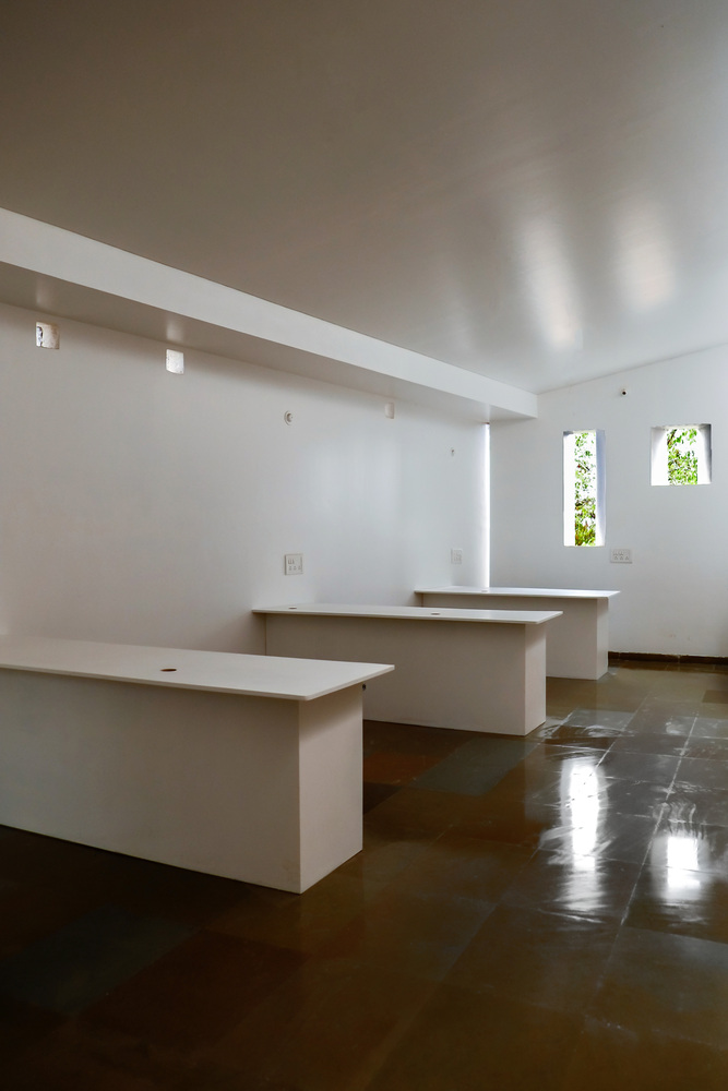 印度 Firodiya 中心 · 环保可持续的办公空间与信息画廊-47