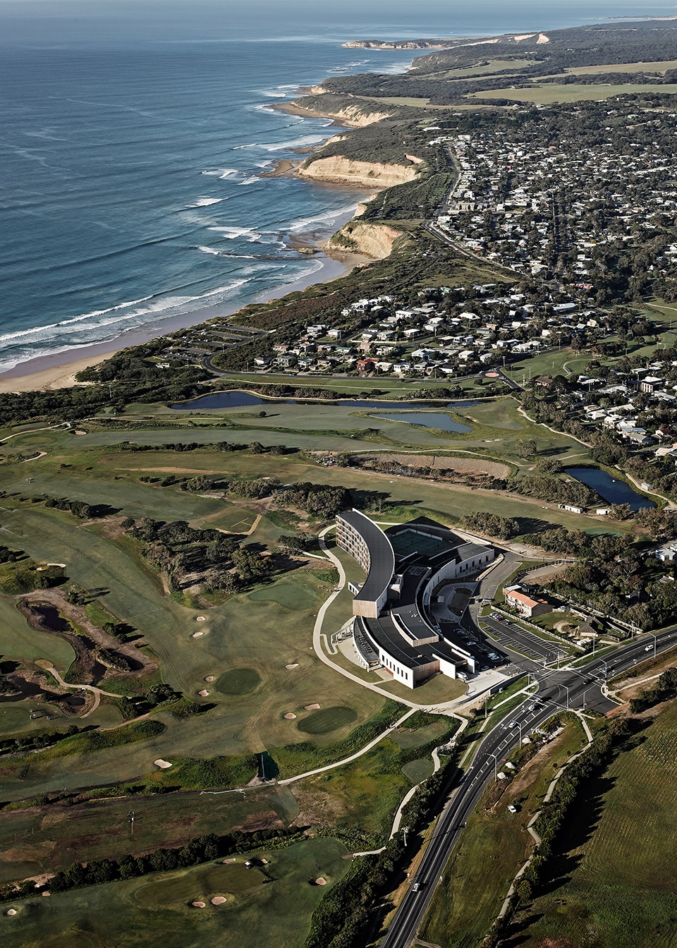 RACV Torquay 度假村丨澳大利亚丨Wood Marsh-0