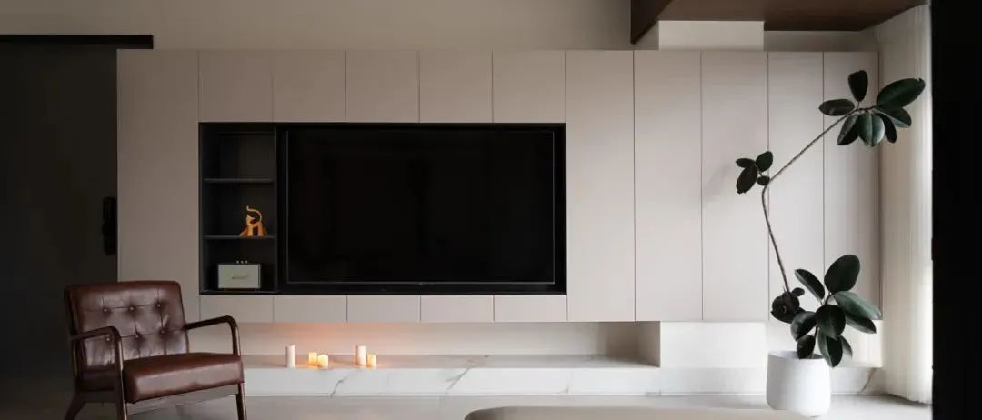 红瓦设计·实景案例丨131㎡精装改现代简约，双移门后居然暗藏玄机，这样设计多出两间房！-173