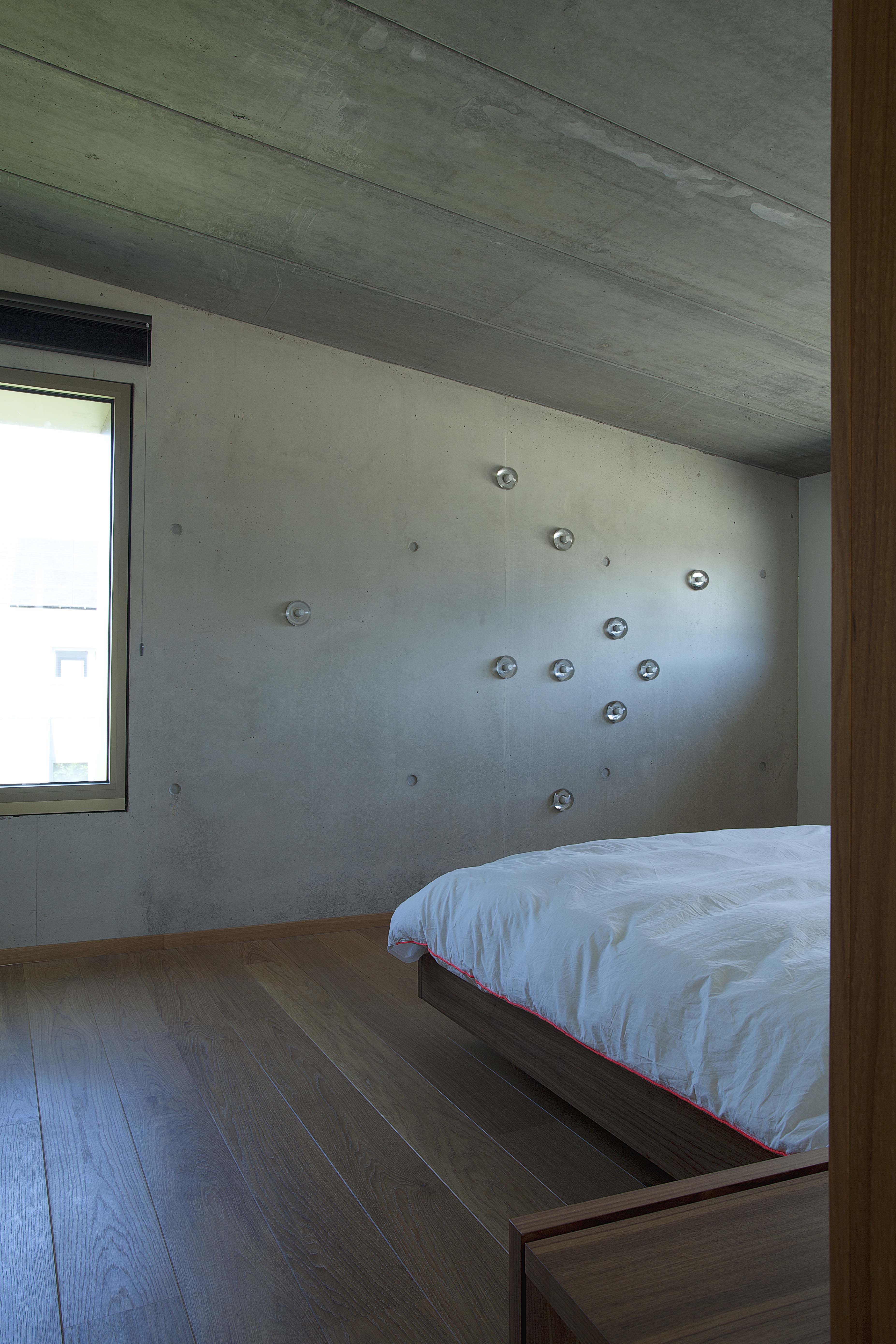 concrete house around a central courtyard-20