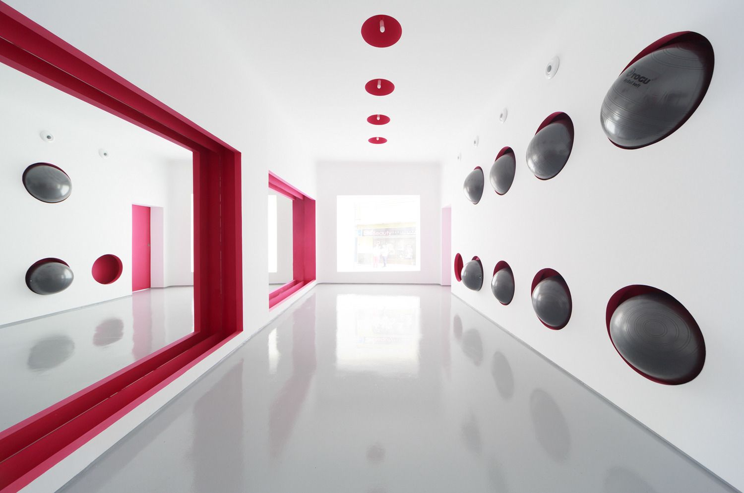 街头物理治疗诊所-8