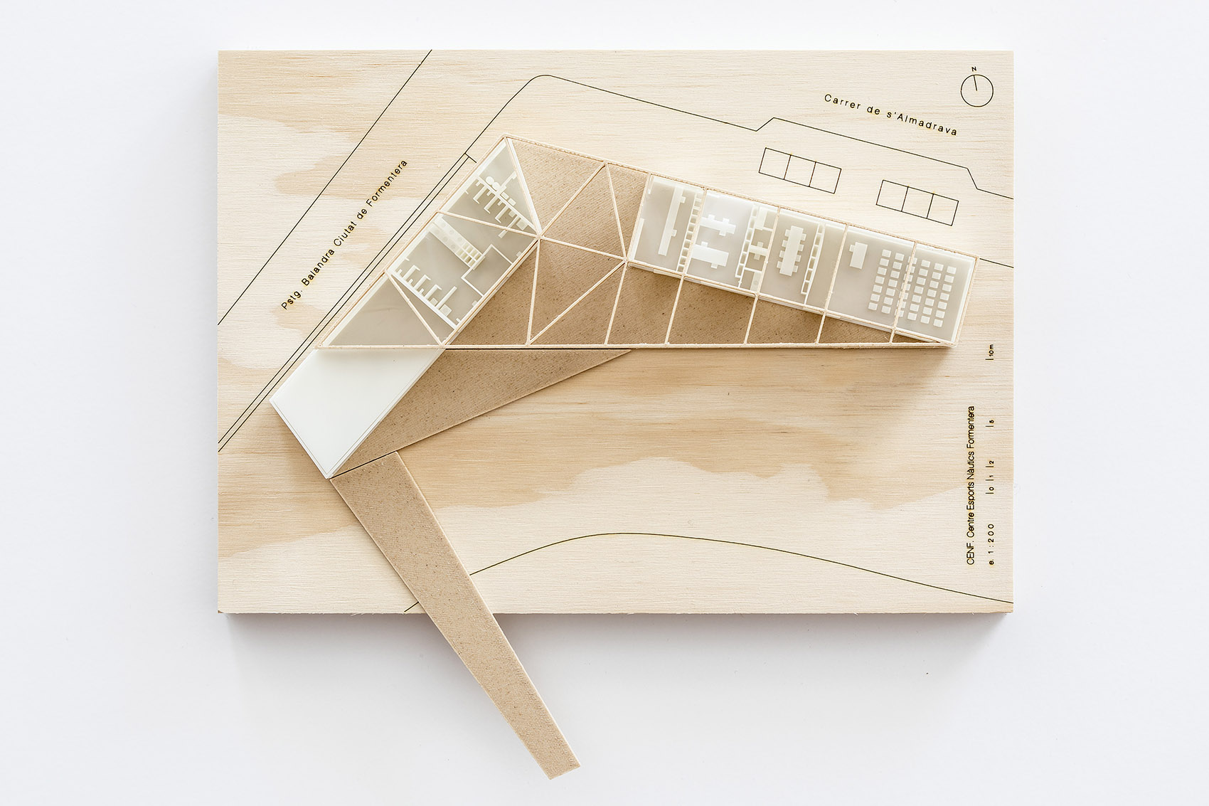 Formentera水上运动中心，西班牙 / Marià Castelló Architecture-67