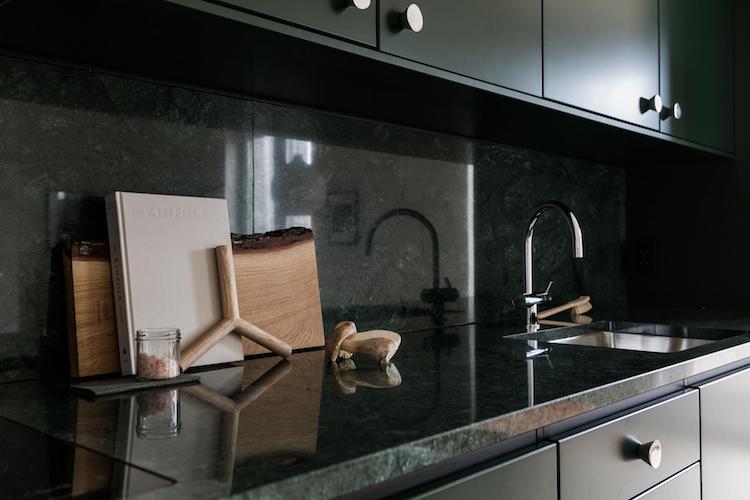 Ana Degenaar: How To: Color Accents In A Minimal Home-6