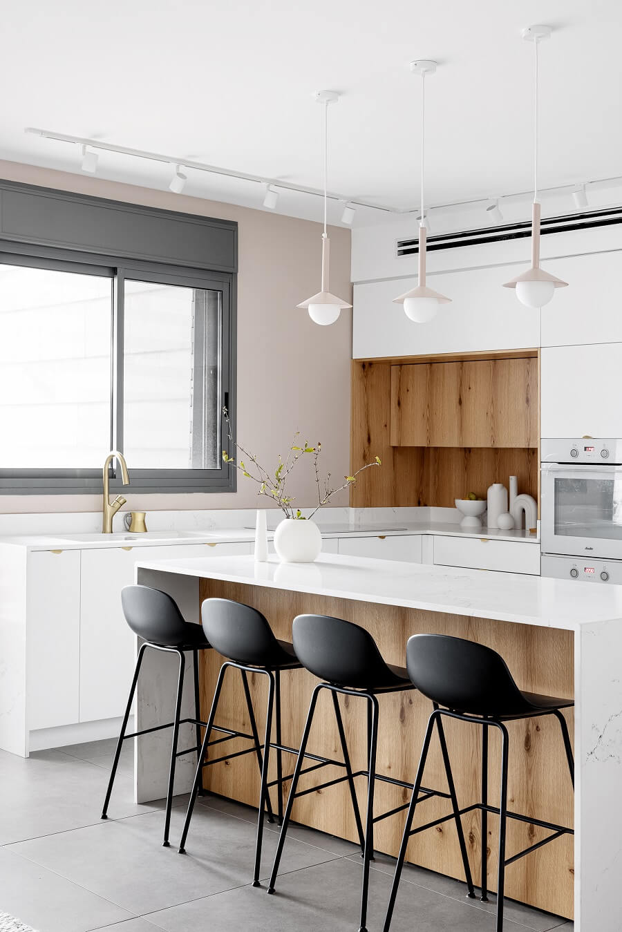 בר בן ישי | עיצוב פנים דירה 6 חדרים בגבעת שמואל - PICKINTERI-13