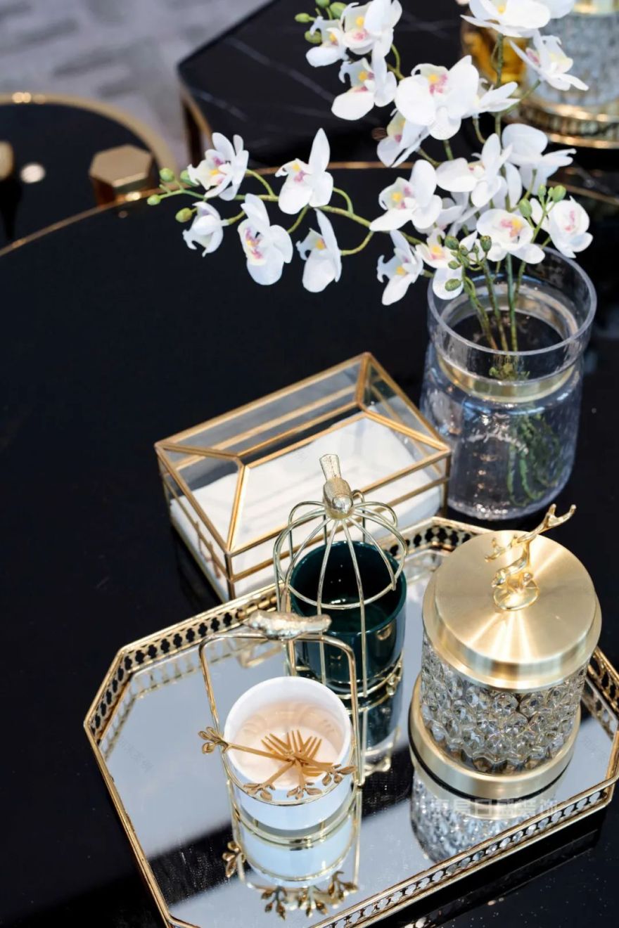 330㎡都市大平层,全景落地窗,在美景中感受春日好时光-41