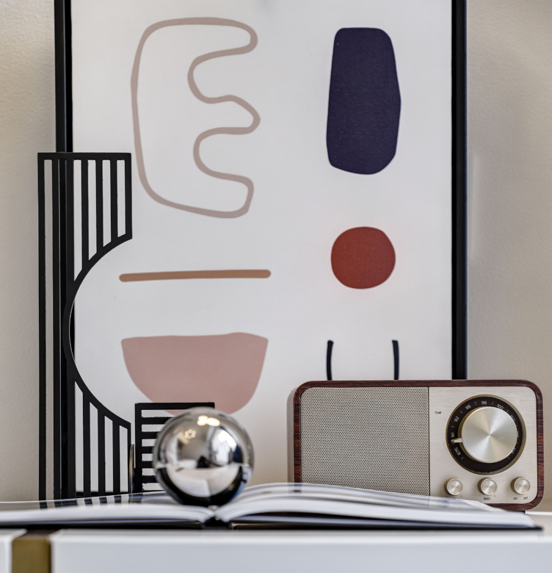 深圳碧桂园观麓花园 | 89㎡现代潮居,星际熊点缀克莱因蓝空间-66