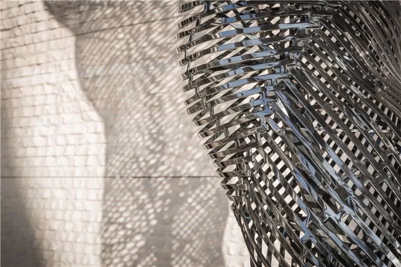 中银大厦 | 光影艺术的办公空间-58