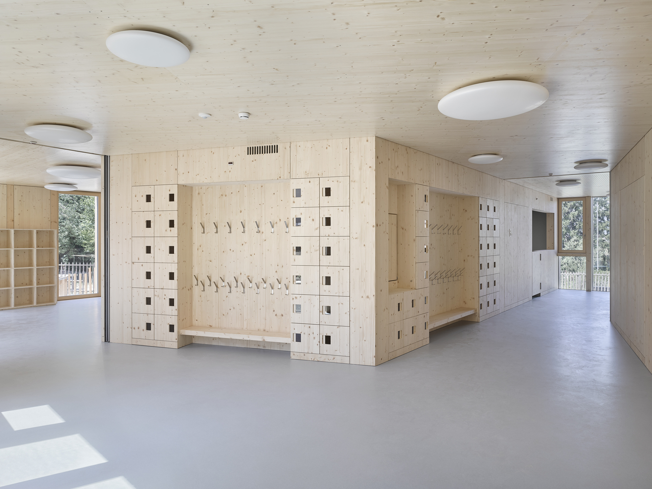 瑞士瑞纳斯幼儿园丨Atelier Pulver Architectes-29
