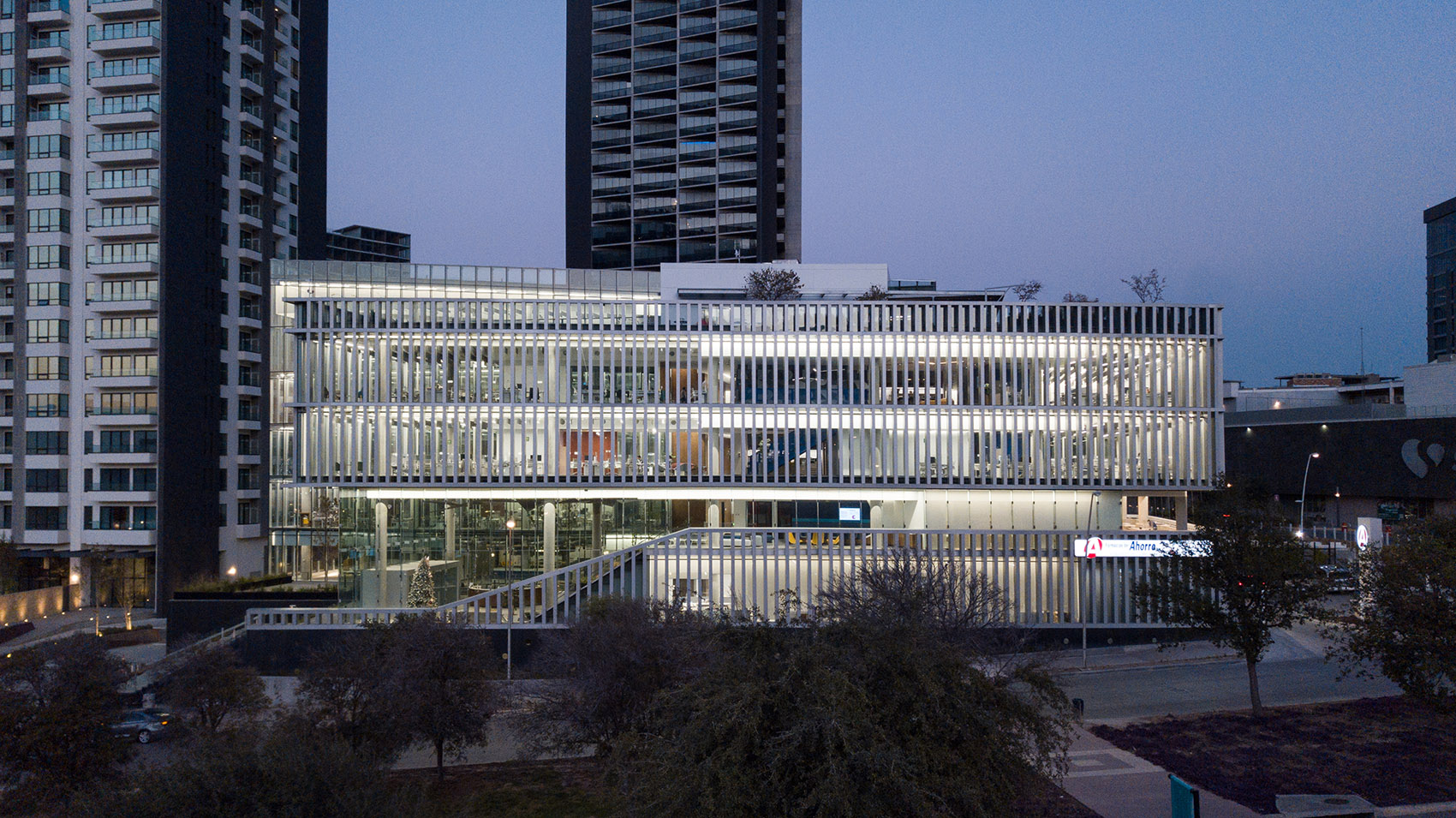 储存制药公司总部丨墨西哥丨Mass Operations-48