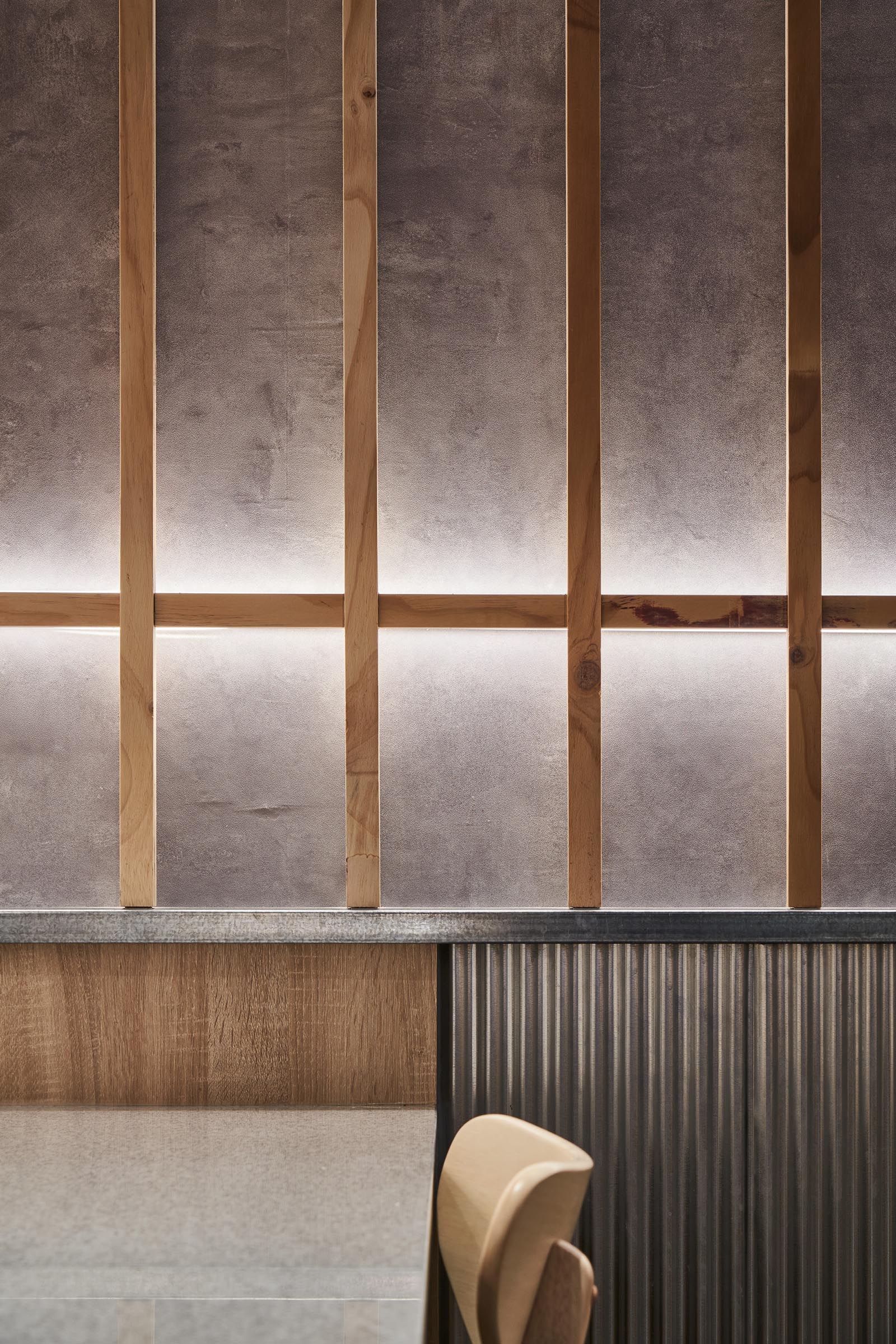 【餐廳室內設計】全新壽司體驗：茶酒屋『MAGIC TOUCH 台中勤美店』開物設計-13