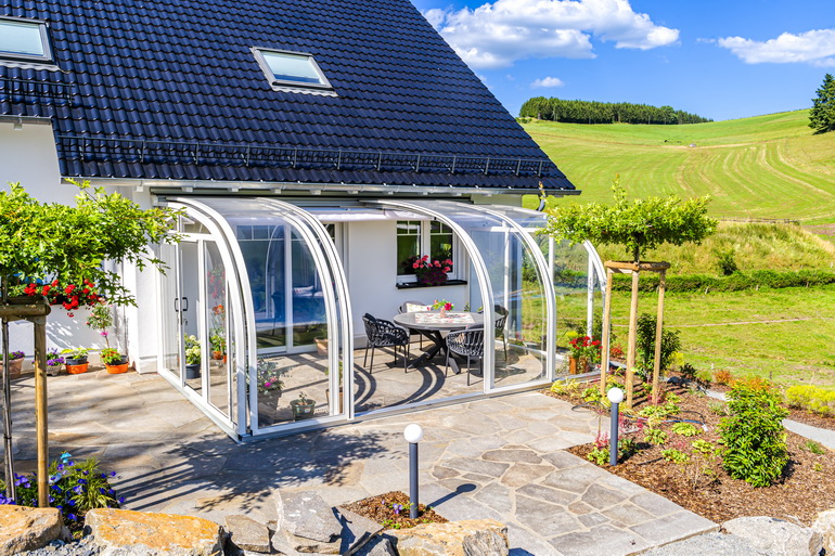 Vöroka 太阳能移动阳光房改造露台项目-33