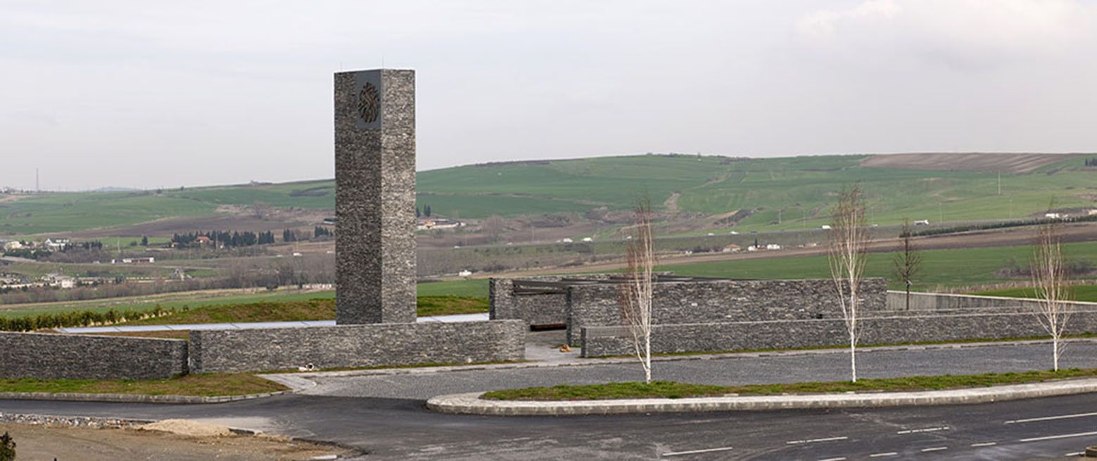 融入自然的宁静圣地——土耳其山间 Sancaklar 清真寺-13