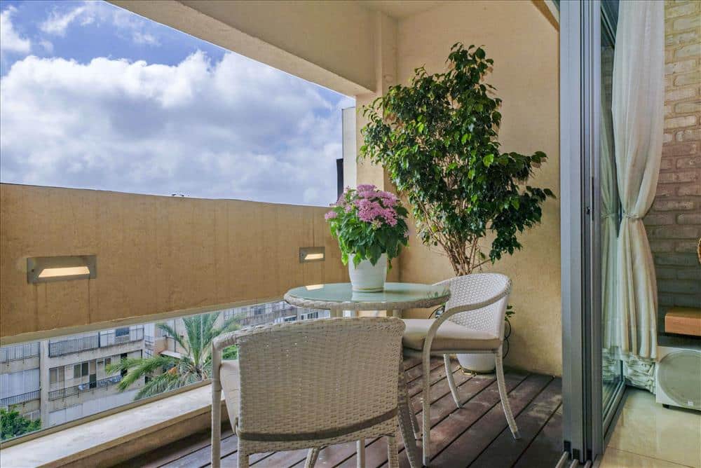 拉马特甘6居室阁楼室内设计丨博坦斯基室内设计与建筑事务所（由什洛米·博坦斯基创办和管理）-11