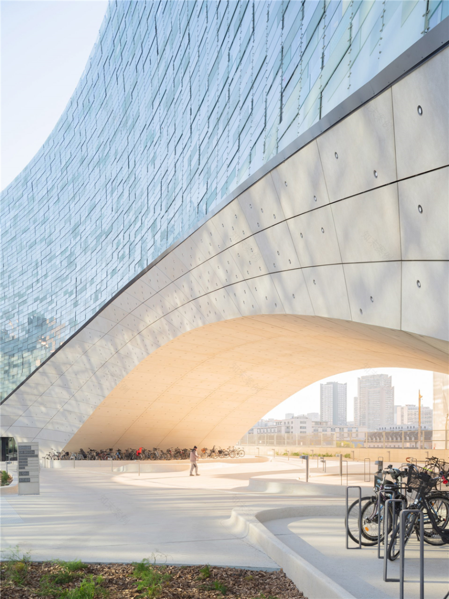 巴黎地标建筑 | Le Monde 总部大楼-4