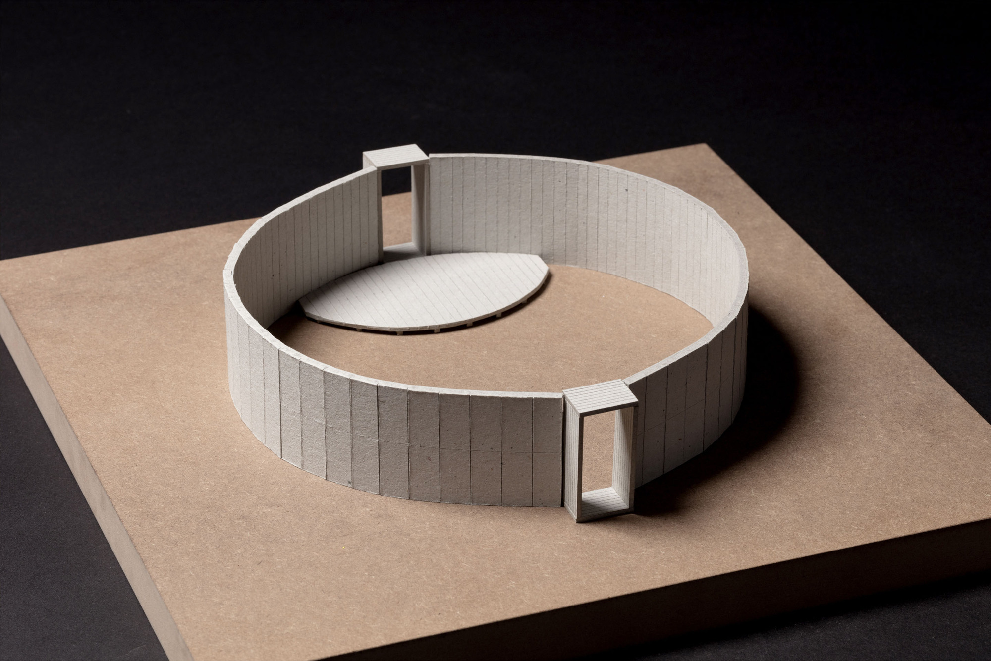 Momentum 11 双年展临时展馆丨挪威丨SAR-32