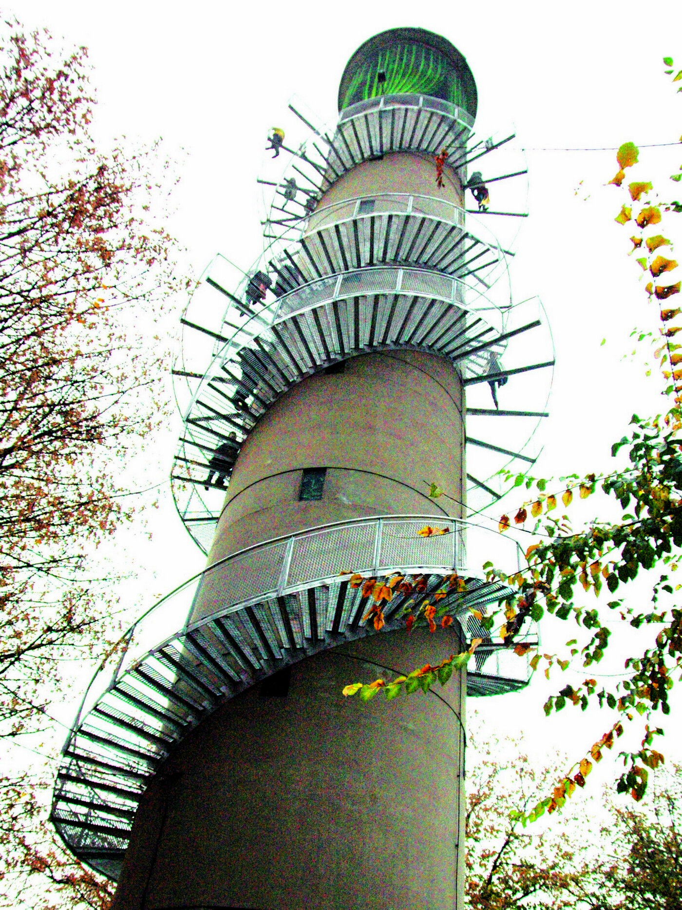 Bucharest 水塔艺术展新地标-18