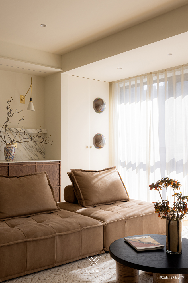 装修还得看90后：两人一猫住100㎡，开放布局的奶油中古家-26