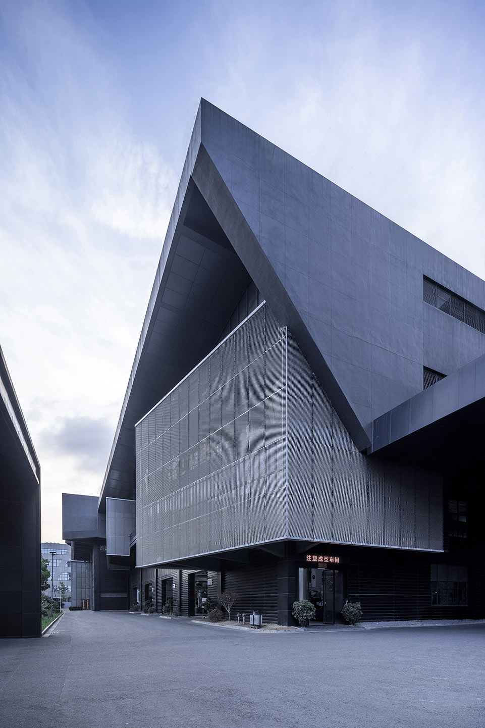 台州聚丰机车总部丨中国台州丨hyperSity 建筑事务所-34