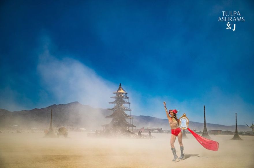 《幻·Tulpa Ashrams》 | 穿越乌托邦废墟的中国艺术之光-372