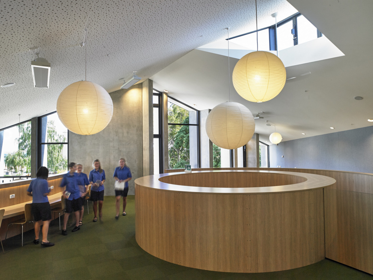 新西兰 IONA 学院信息资源中心-9