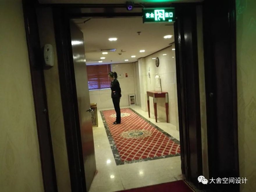 老城区酒店翻新 | 融入年轻元素,打造东方气息-25