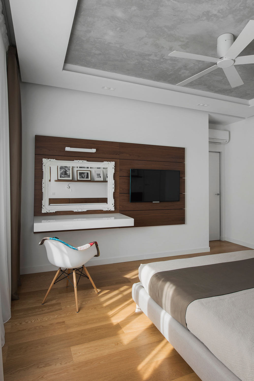 Tikhonov Design Creates Tiny Apartment Interior in Moscow-15
