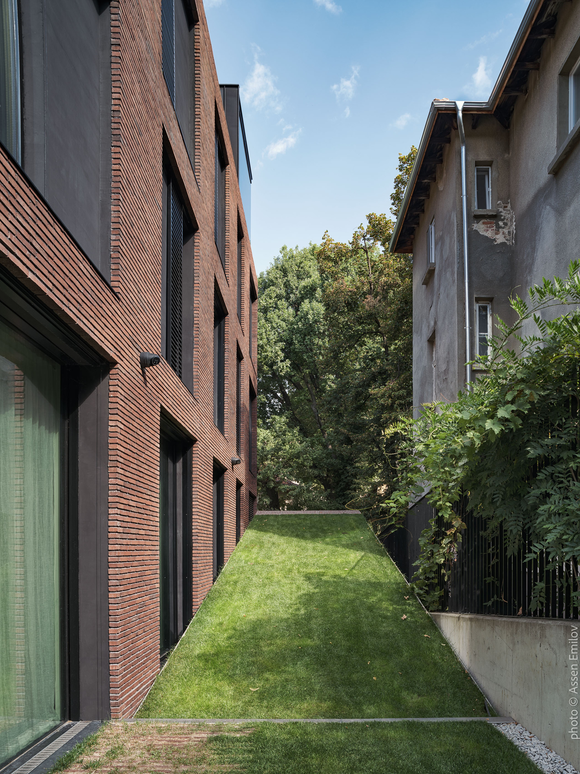 旭日草地之屋丨保加利亚丨I,O architects-37