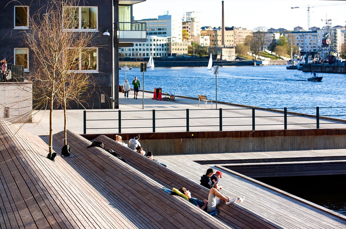 瑞典斯德哥尔摩亨利克斯达尔港区的活力滨水空间设计-23