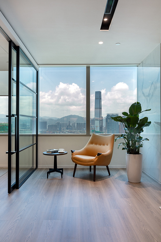 Confidential Asset Management Company Offices – Hong Kong-14