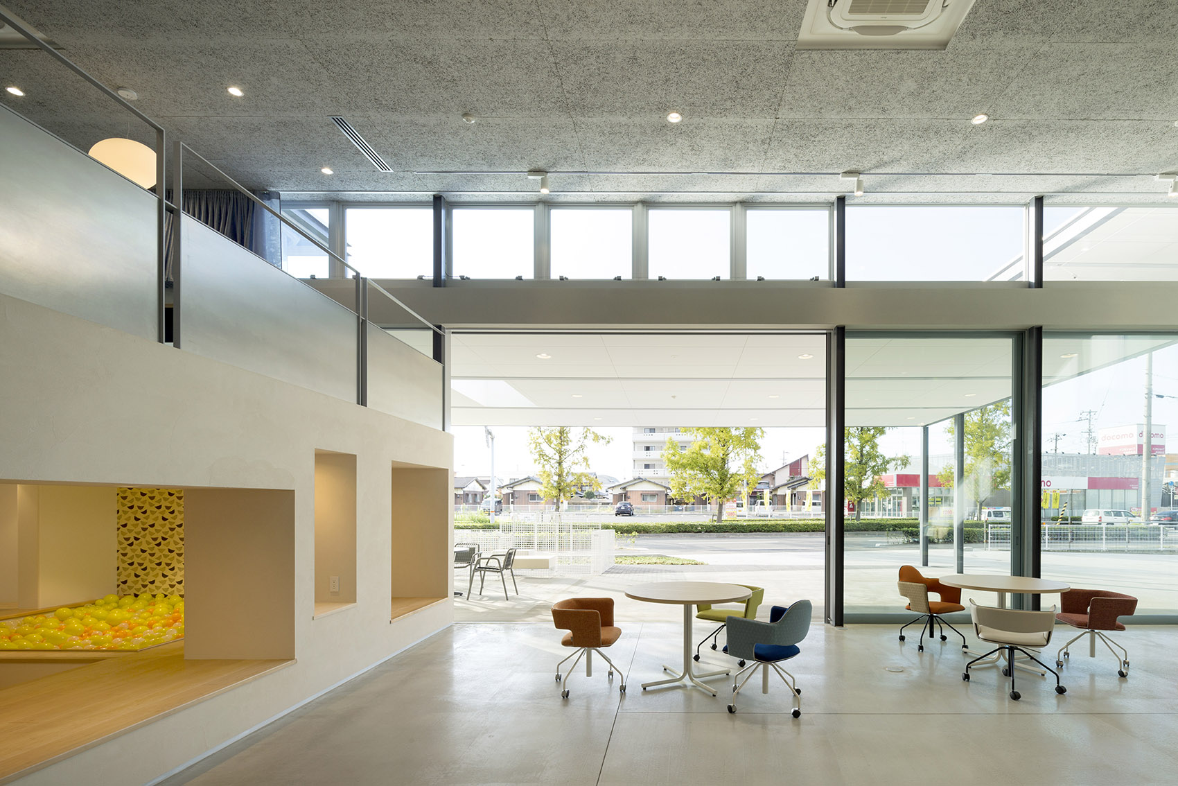 J. Spot Imabari汽车展室及服务商店，日本 / YANOAOYAMA Architecture Design-32