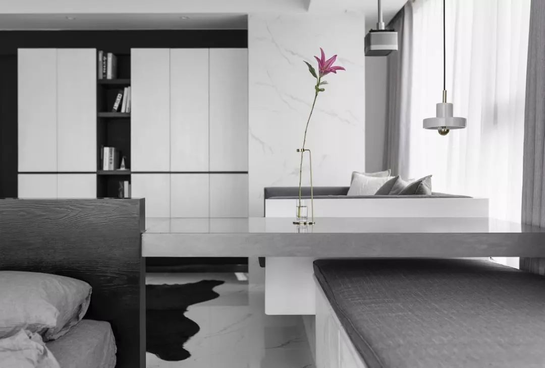48 平米小户型秒变 100 平,现代风格设计展现空间魔法-33